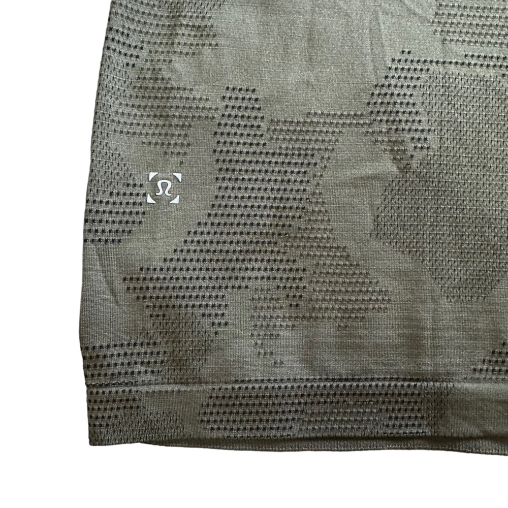 Lululemon Metal Vent Tech short sleeve Size Small - Picture 5 of 6